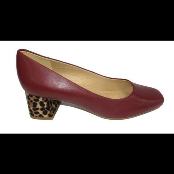 Isaac Mizrahi Leather Pump with Leopard Block Heel Mahogany - Medium - Picture 3 of 7